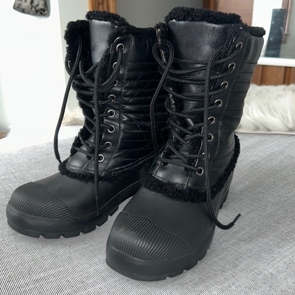 Black hunter Sherpa lined boots - Picture 1 of 11